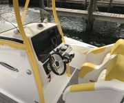 TNT Custom Marine Airship 330 at Fort Lauderdale Boat Show