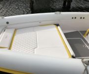 TNT Custom Marine Airship 330 at Fort Lauderdale Boat Show